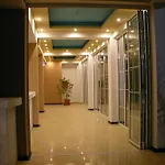 Mariana Hotel